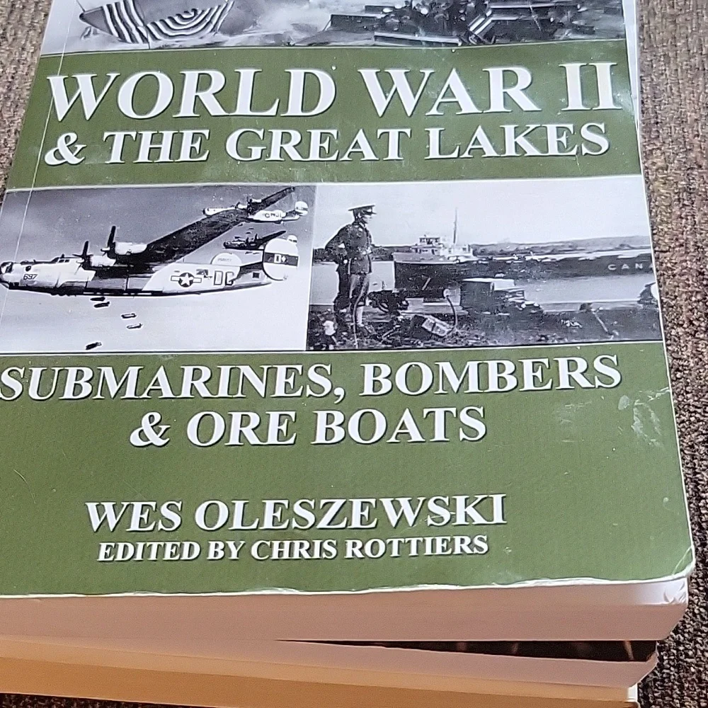 Book Bundle - Picture 9 of 9